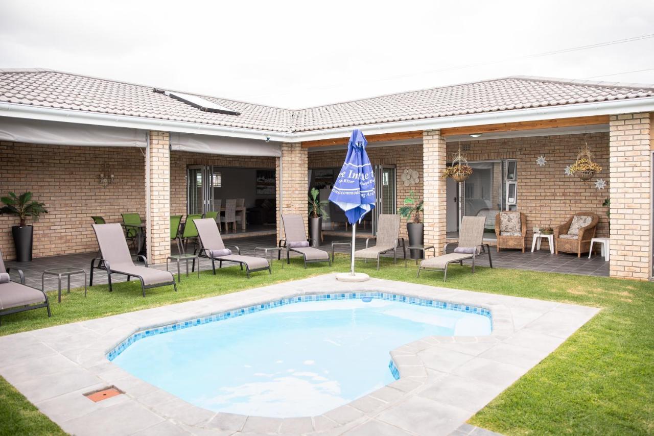 Settle inn Self Catering Units Colchester Exterior foto